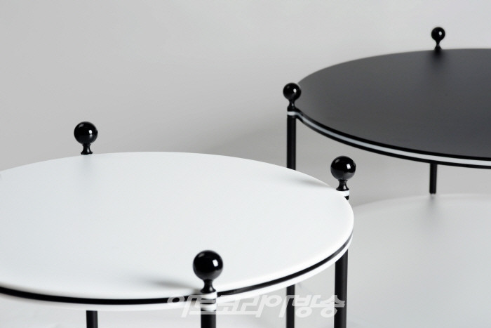 아크퍼니쳐 & (주)흥왕과 협업 '2022 서울리빙디자인페어 신작전시'