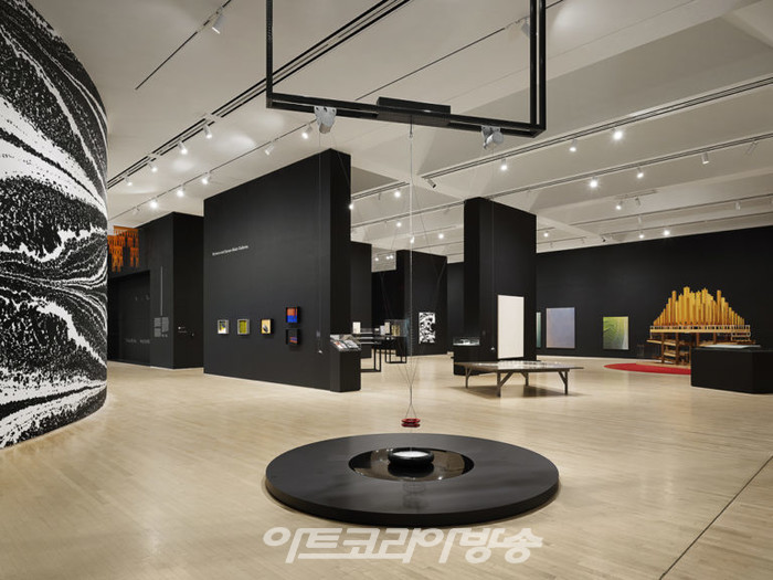 SFMOMA-Auerbach_SvZ-0283-768x576