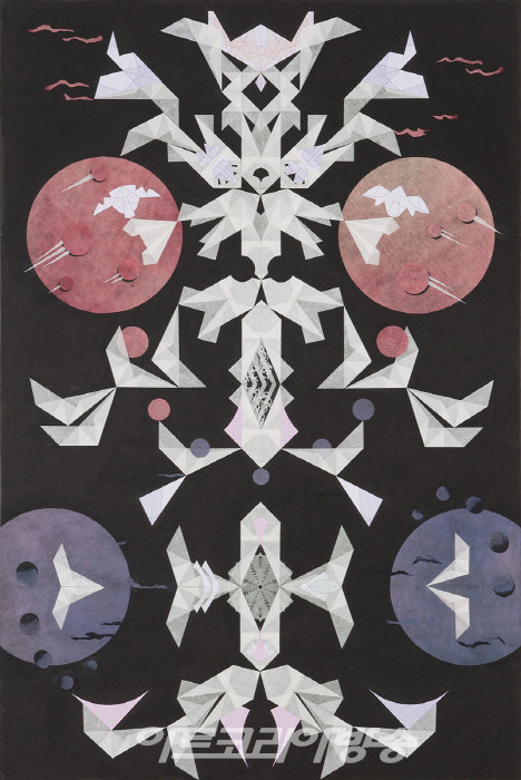 양혜규(b.1971)〈행성계 신호진 – 황홀망恍惚網 #31 Planetary Chain Signal Formation – Mesmerizing Mesh #31〉2021Courtesy of the artist and Kukje Gallery