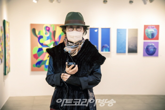 고문으로 추대된 남기희 교수가 설명하고 있다.