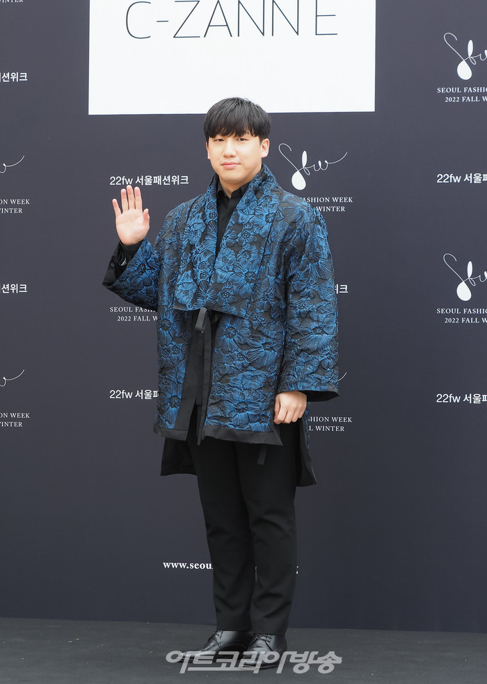 2022 FW서울패션위크 '시지엔이(C-ZANN E) 패션쇼(가수 이동신) 2022.03.18 사진 ⓒ아트코리아방송 이용선 기자