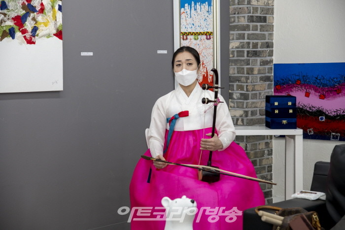 안성 '피카디리 & 준 아트센터' 개관전