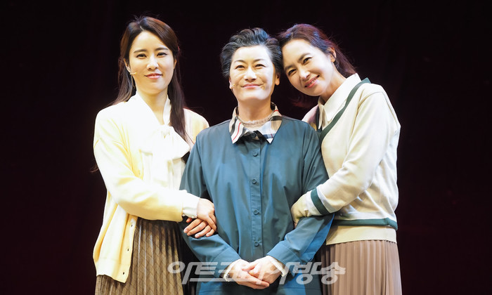 뮤지컬 '아몬드' 프레스콜(오진영, 유보영, 김선경) 2022.04.08 사진 ⓒ아트코리아방송 이용선 기자