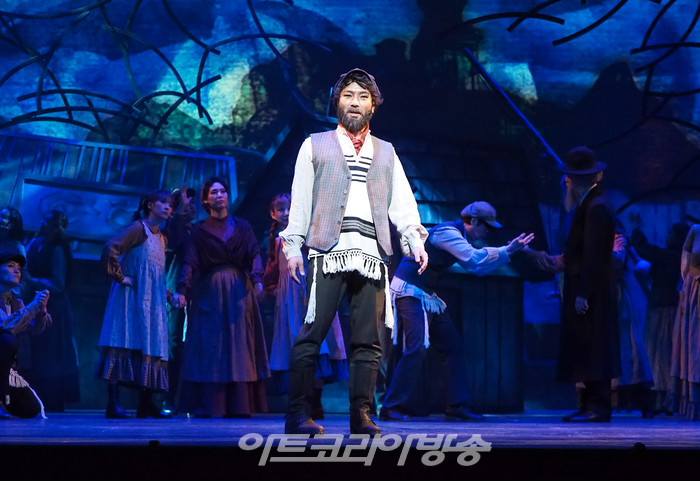 서울시 뮤지컬단의 뮤지컬 '지붕위의 바이올린' 프레스콜(테비예 역 양준모) 2022.04.22 사진 ⓒ아트코리아방송 이용선 기자