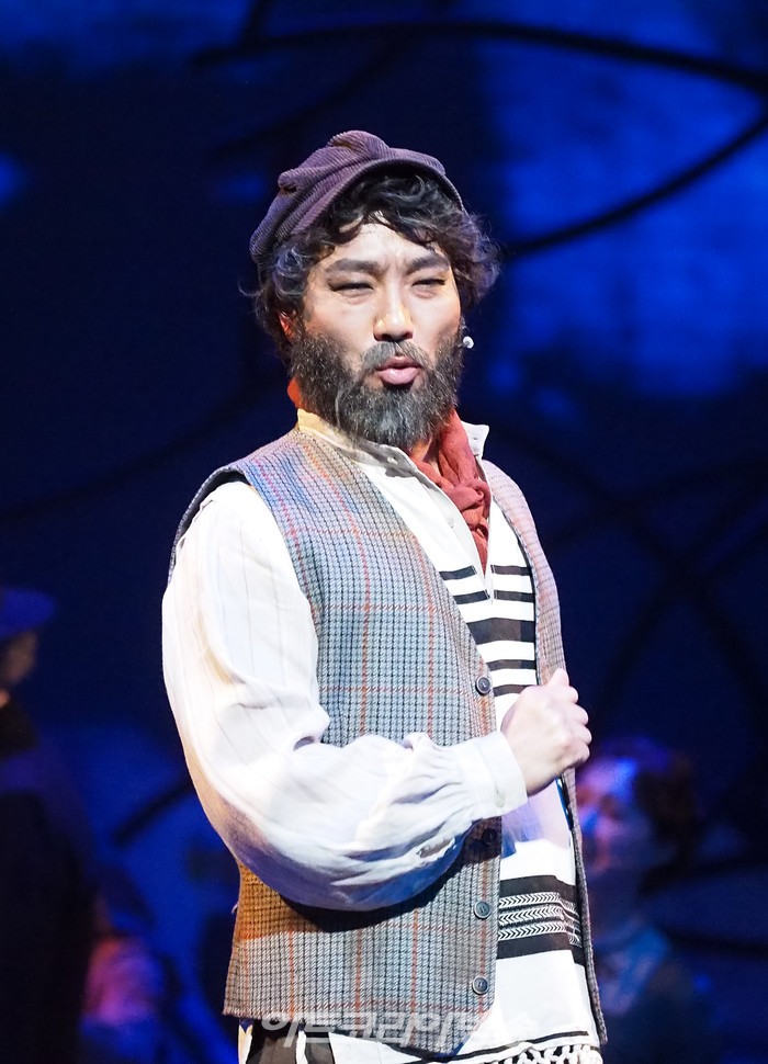 서울시 뮤지컬단의 뮤지컬 '지붕위의 바이올린' 프레스콜(테비예 역 양준모) 2022.04.22 사진 ⓒ아트코리아방송 이용선 기자