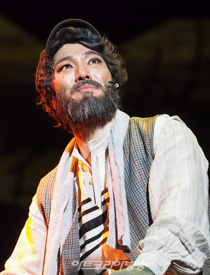 서울시 뮤지컬단의 뮤지컬 '지붕위의 바이올린' 프레스콜(테비예 역 양준모) 2022.04.22 사진 ⓒ아트코리아방송 이용선 기자