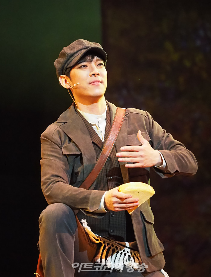 서울시 뮤지컬단의 뮤지컬 '지붕위의 바이올린' 프레스콜. 2022.04.22 사진 ⓒ아트코리아방송 이용선 기자