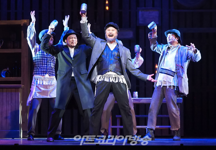 서울시 뮤지컬단의 뮤지컬 '지붕위의 바이올린' 프레스콜. 2022.04.22 사진 ⓒ아트코리아방송 이용선 기자