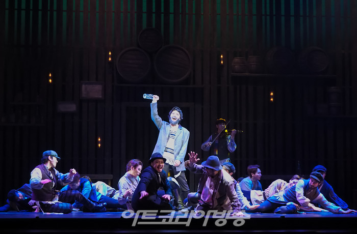 서울시 뮤지컬단의 뮤지컬 '지붕위의 바이올린' 프레스콜. 2022.04.22 사진 ⓒ아트코리아방송 이용선 기자