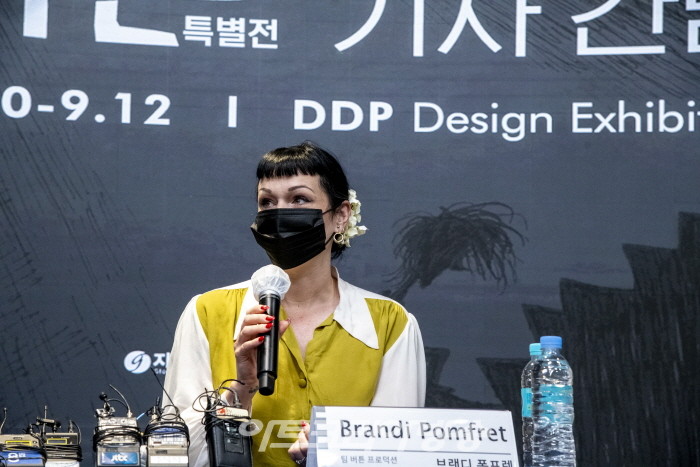 THE WORLD OF TIM BURTON '팀 버튼 특별전' 기자간담회-브랜디 폼프렛 총괄 큐레이터