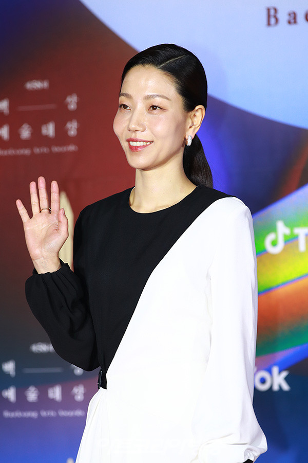 제58회 백상예술대상 시상식(김신록) 2022.05.06 제공 백상예술대상 사무국