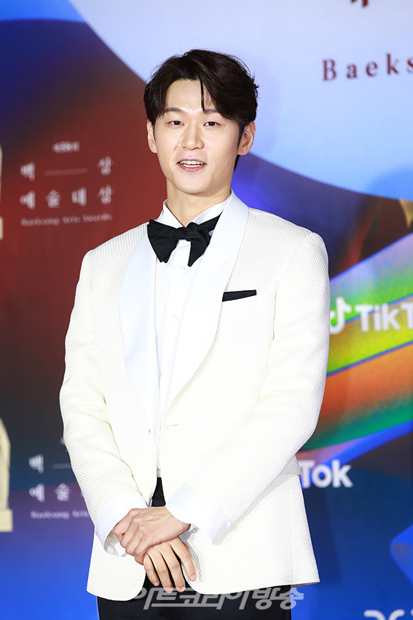 제58회 백상예술대상 시상식(이학주) 2022.05.06 제공 백상예술대상 사무국