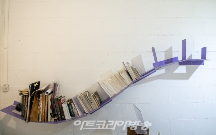 김은진의 예술명상 '안재복 조각가 물고기전, 어디로 가는가'