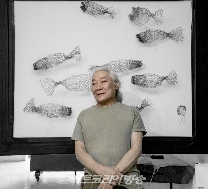 김은진의 예술명상 '안재복 조각가 물고기전, 어디로 가는가'