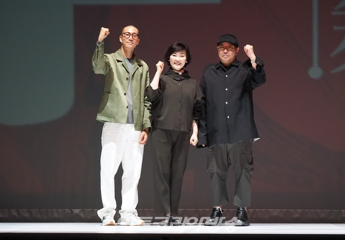 서울시무용단 '일무' 프레스콜(김성훈 안무가, 정혜진 예술감독, 정구호 연출) 2022.05.18 사진 ⓒ아트코리아방송 이용선 기자