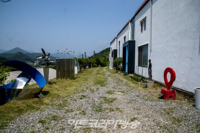 설미재미술관 주경 작가 인터뷰