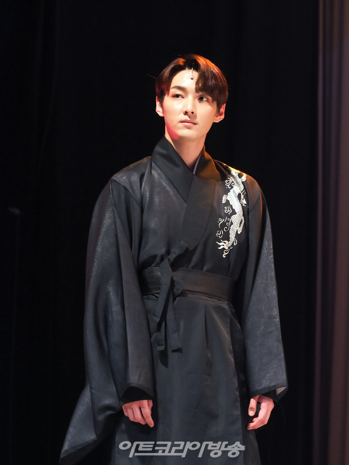 연극 '여도' 프레스콜(이성 역 백주호). 2022.05.27 사진 ⓒ아트코리아방송 이용선 기자