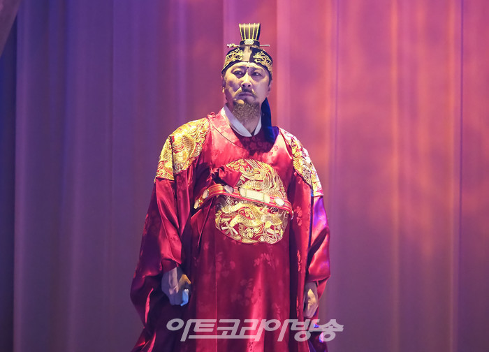 연극 '여도' 프레스콜(세조 역 김효배). 2022.05.27 사진 ⓒ아트코리아방송 이용선 기자