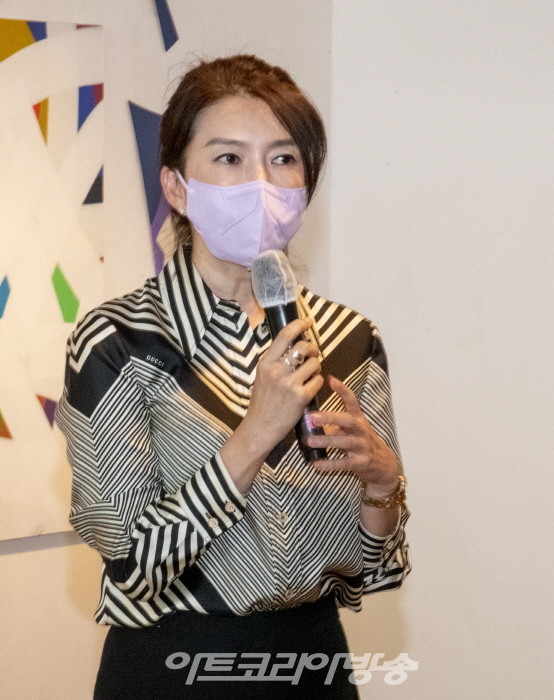 하태임 작가의 '행위의 흔적으로 구축된 색공간 Color Traces'  오프닝 현장