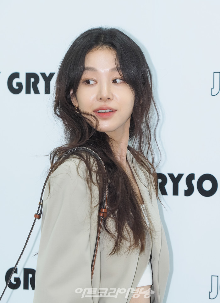 조이그라이슨 'BUTTERFLY GARDEN' 오픈 행사(이주명). 2022.06.04 사진 ⓒ아트코리아방송 이용선 기자