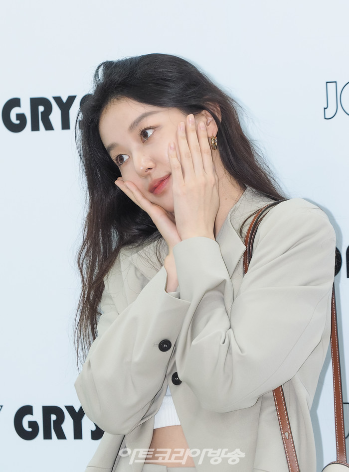 조이그라이슨 'BUTTERFLY GARDEN' 오픈 행사(이주명). 2022.06.04 사진 ⓒ아트코리아방송 이용선 기자