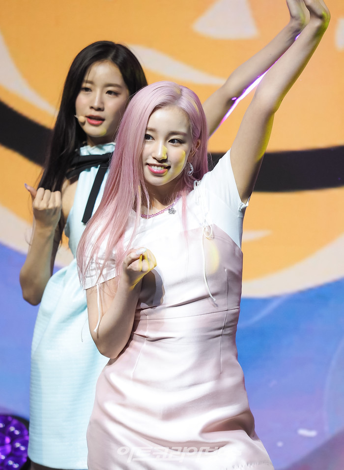 '우아!(woo!ah!)' 미니 1집 '조이(JOY)' 발매 기념 쇼케이스(우연, 소라) 2022.06.09 사진 ⓒ아트코리아방송 이용선 기자