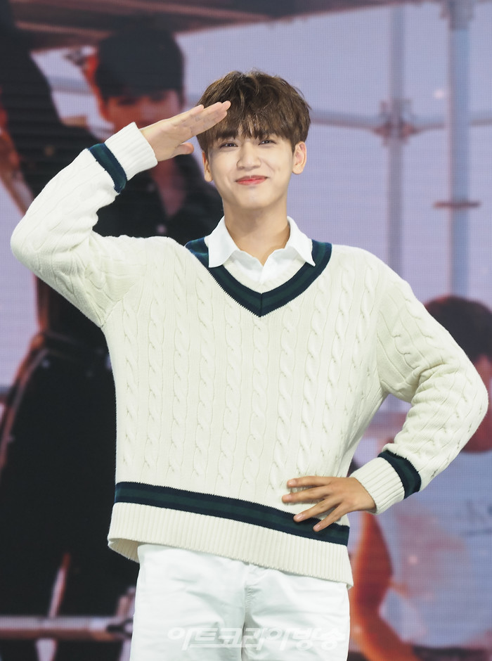 오메가엑스(OMEGA X) 첫 정규 앨범 '낙서(樂서) : Story Written in Music' 발매 기념 쇼케이스(혁) 2022.06.15 사진 ⓒ아트코리아방송 이용선 기자