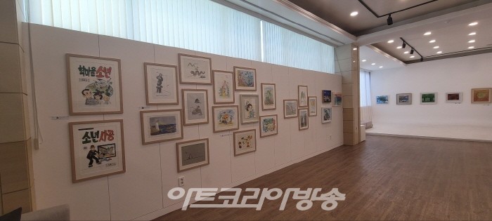 우크라이나 평화지원 기금 마련 특별초대전