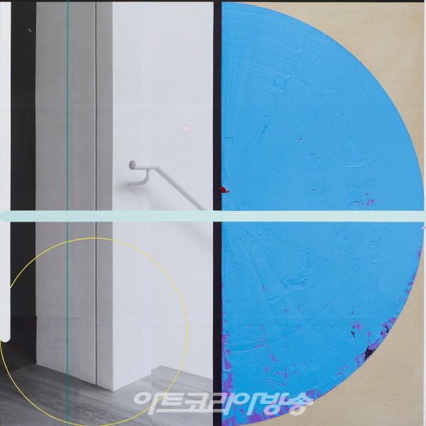 이희준(b. 1988)〈Handle〉2022Acrylic and photo-collage on canvas100 x 100 cmCourtesy of the artist and Kukje Gallery