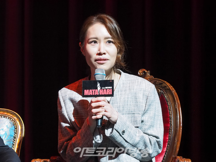 뮤지컬 '마타하리' 프레스콜(연출가 권은아) 2022.06.21 사진 ⓒ아트코리아방송 이용선 기자​