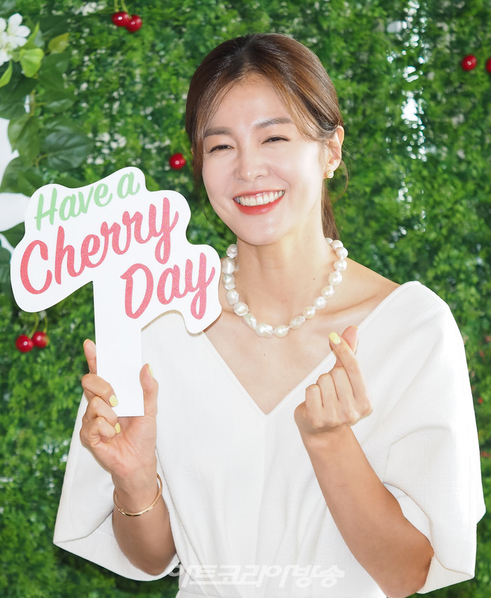 미국북서부체리협회 '체리데이' 사진행사(배우 김성은) 2022.07.01 사진 ⓒ아트코리아방송 이용선 기자​