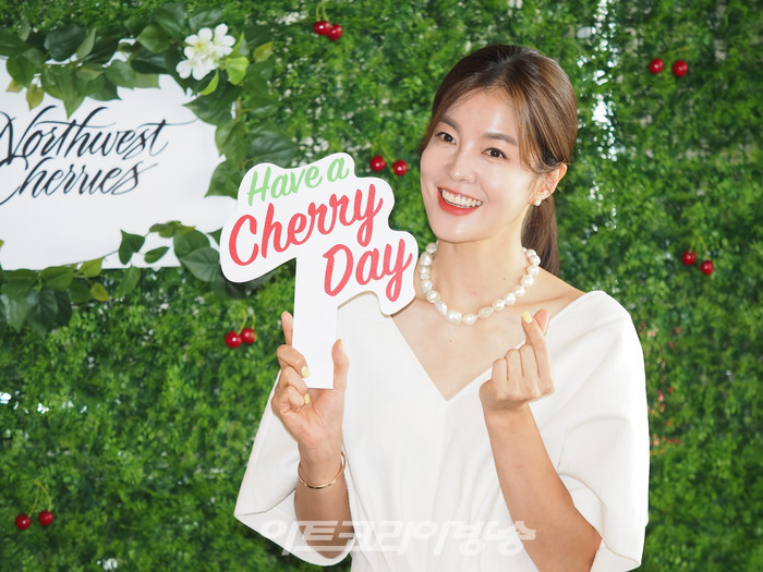 미국북서부체리협회 '체리데이' 사진행사(배우 김성은) 2022.07.01 사진 ⓒ아트코리아방송 이용선 기자​