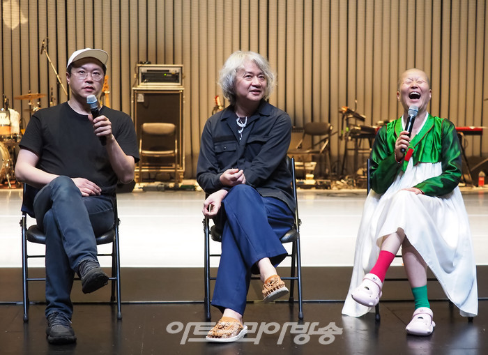 세종문화회관 컨템퍼러리 시즌 '싱크 넥스트 22' 공식 개막작 '은미와 영규와 현진' 프레스콜(장영규, 안은미, 백현진) 2022.06.30 사진 ⓒ아트코리아방송 이용선 기자​