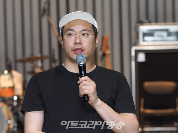 세종문화회관 컨템퍼러리 시즌 '싱크 넥스트 22' 공식 개막작 '은미와 영규와 현진' 프레스콜(백현진) 2022.06.30 사진 ⓒ아트코리아방송 이용선 기자​