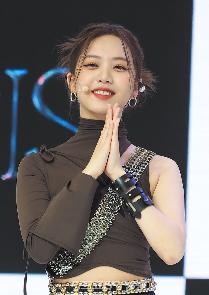 아이리스(IRRIS) 첫 번째 미니앨범 '워너 노'(WANNA KNOW) 발매 기념 쇼케이스(아이엘) 2022.07.06 사진 ⓒ아트코리아방송 이용선 기자​