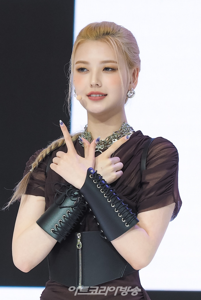 아이리스(IRRIS) 첫 번째 미니앨범 '워너 노'(WANNA KNOW) 발매 기념 쇼케이스(니나) 2022.07.06 사진 ⓒ아트코리아방송 이용선 기자​