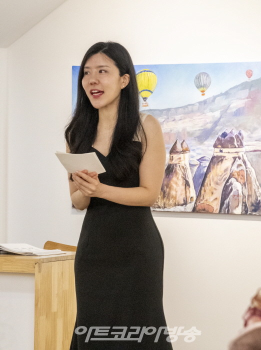 김양순 작가 개인전-사회 - 연극배우 이성희