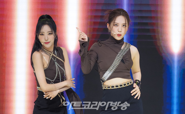 아이리스(IRRIS) 첫 번째 미니앨범 '워너 노'(WANNA KNOW) 발매 기념 쇼케이스(아이엘, 리브) 2022.07.06 사진 ⓒ아트코리아방송 이용선 기자​