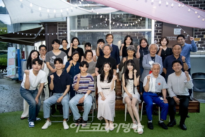 김달진미술자료박물관의 '선인장이 자라는 박물관' 시사회