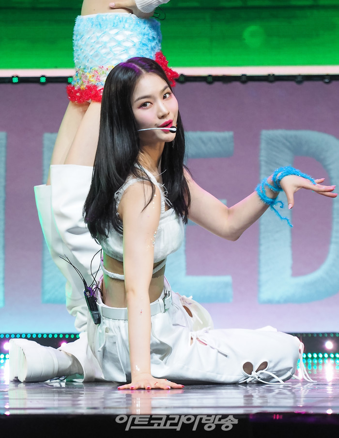 스테이씨 세 번째 싱글앨범 'WE NEED LOVE (위 니드 러브)' 발매 기념 쇼케이스(아이사) 2022.07.19 사진 ⓒ아트코리아방송 이용선 기자​