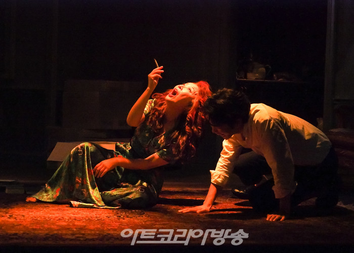 연극 '빈센트 리버' 프레스콜(아니타 역 정재은, 데이비 역 강승호) 2022.07.26 사진 ⓒ아트코리아방송 이용선 기자​