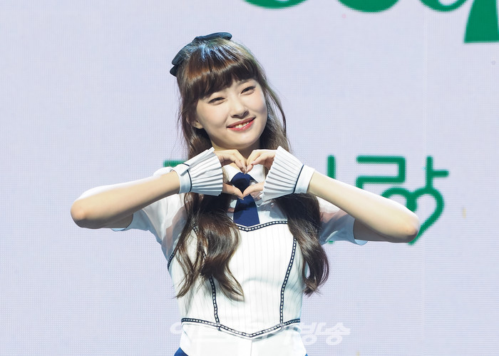 첫사랑(CSR) 첫 번째 미니앨범 'Sequence : 7272(시퀀스 : 7272)' 발매 기념 쇼케이스(금희) 2022.07.27 사진 ⓒ아트코리아방송 이용선 기자​