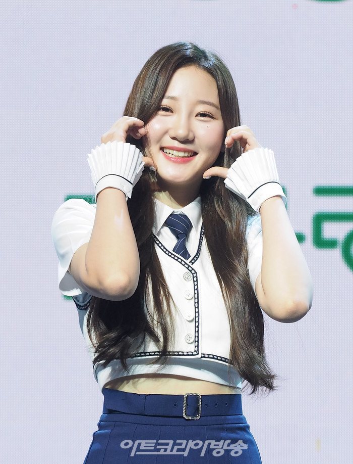 첫사랑(CSR) 첫 번째 미니앨범 'Sequence : 7272(시퀀스 : 7272)' 발매 기념 쇼케이스(예함) 2022.07.27 사진 ⓒ아트코리아방송 이용선 기자​