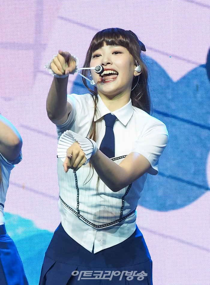 첫사랑(CSR) 첫 번째 미니앨범 'Sequence : 7272(시퀀스 : 7272)' 발매 기념 쇼케이스(금희) 2022.07.27 사진 ⓒ아트코리아방송 이용선 기자​