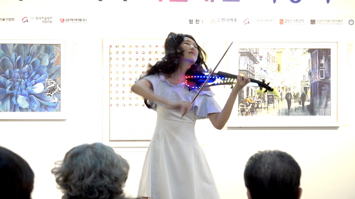 2022 아트코리아 미술대전 시상식 개최-한미나 전자바이올린