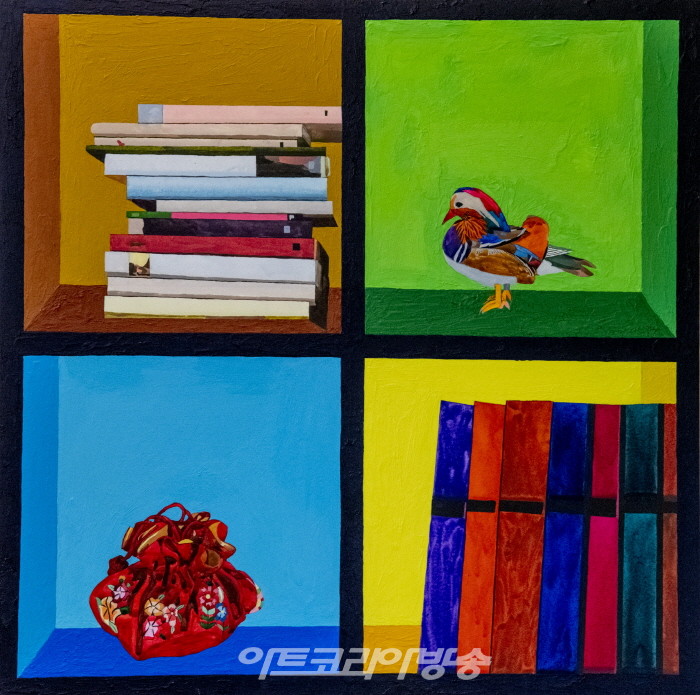 조신옥-복주머니가 있는 책가도-그린상