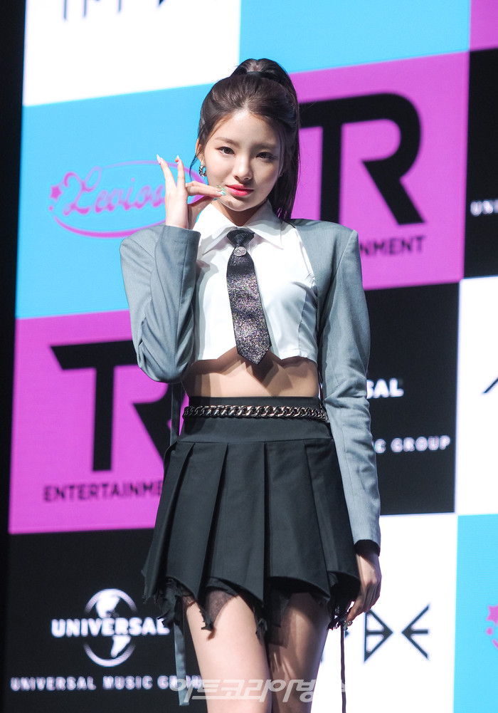 트라이비 세 번째 싱글 '레비오사(LEVIOSA)' 발매 기념 쇼케이스(켈리) 2022.08.09 사진 ⓒ아트코리아방송 이용선 기자​