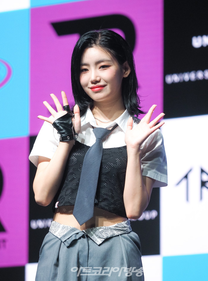 트라이비 세 번째 싱글 '레비오사(LEVIOSA)' 발매 기념 쇼케이스(현빈) 2022.08.09 사진 ⓒ아트코리아방송 이용선 기자​