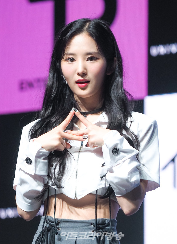 트라이비 세 번째 싱글 '레비오사(LEVIOSA)' 발매 기념 쇼케이스(송선) 2022.08.09 사진 ⓒ아트코리아방송 이용선 기자​