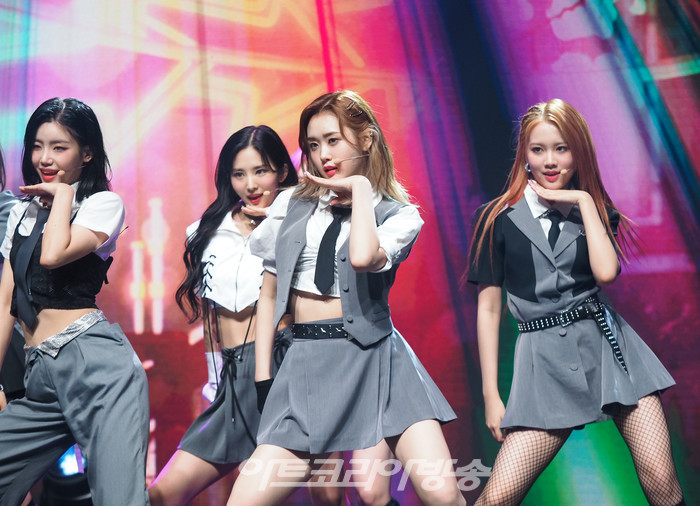 트라이비 세 번째 싱글 '레비오사(LEVIOSA)' 발매 기념 쇼케이스(지아, 현빈, 송선, 미레) 2022.08.09 사진 ⓒ아트코리아방송 이용선 기자​